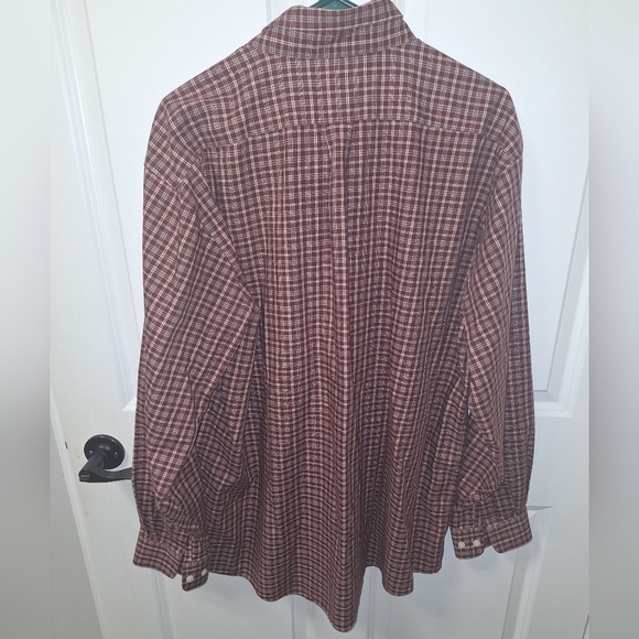 An LL Bean long sleeve men's XL button-down red plaid shirt. - Picture 3 of 4